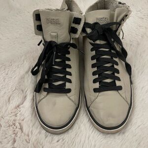 Diesel High-Top Sneakers in Bone and Black. Side zipper Sz 7/37 All Leather